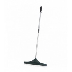 Brosse pour gazon synthétique